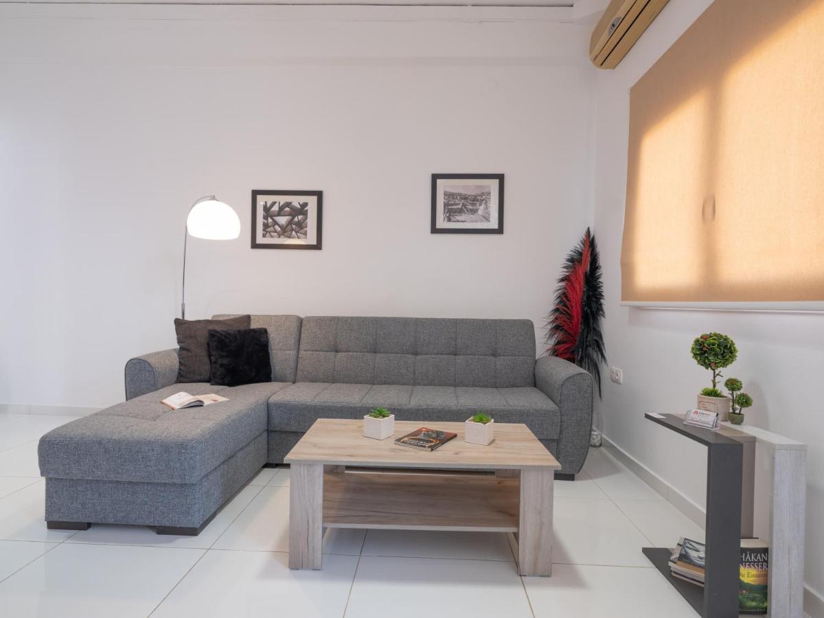 Palm House Near Heraklion Airport מראה חיצוני תמונה