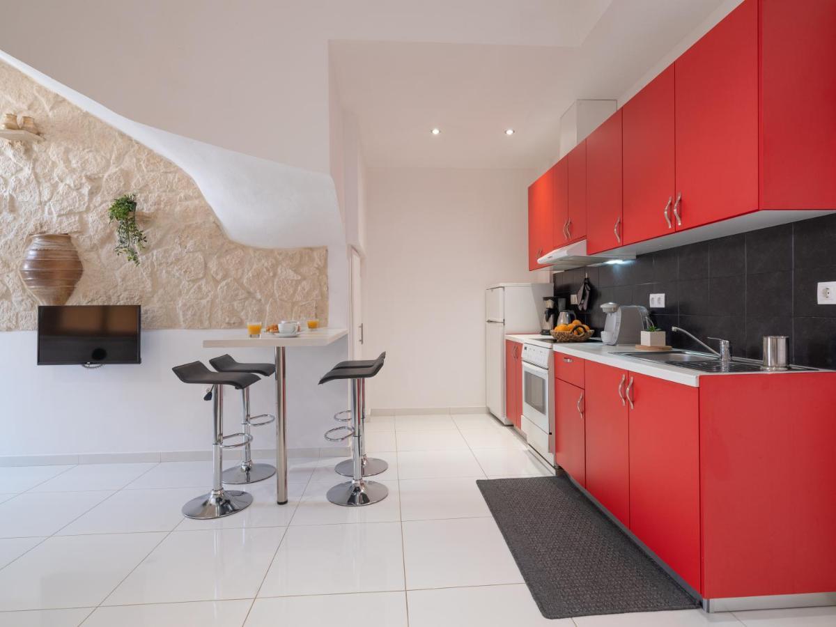 Palm House Near Heraklion Airport מראה חיצוני תמונה