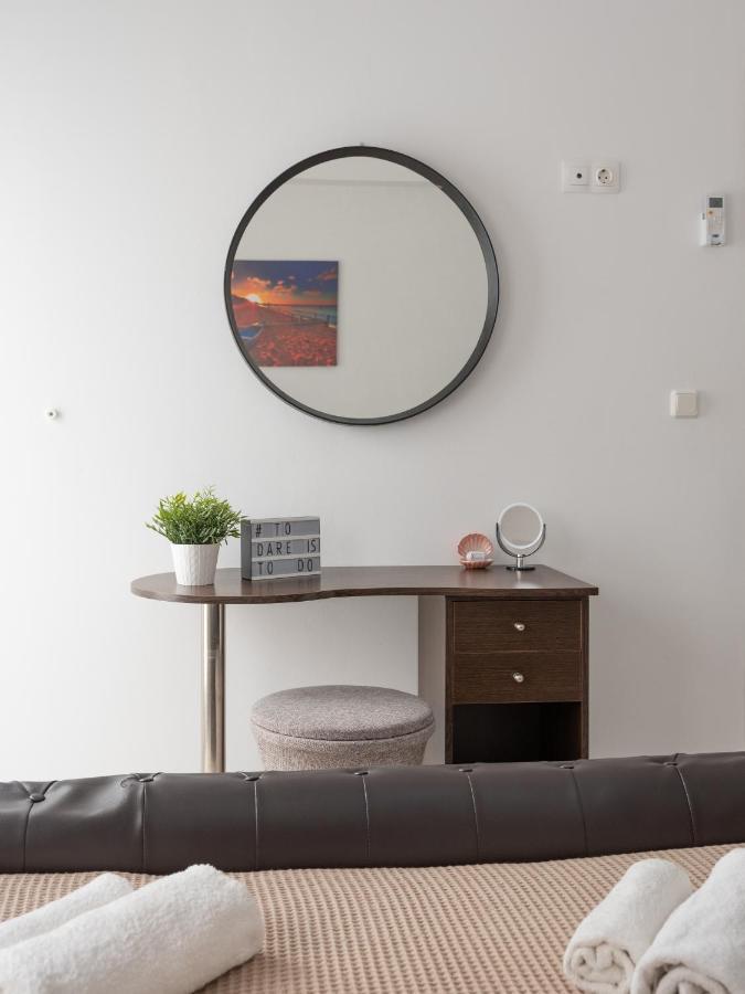 Palm House Near Heraklion Airport מראה חיצוני תמונה