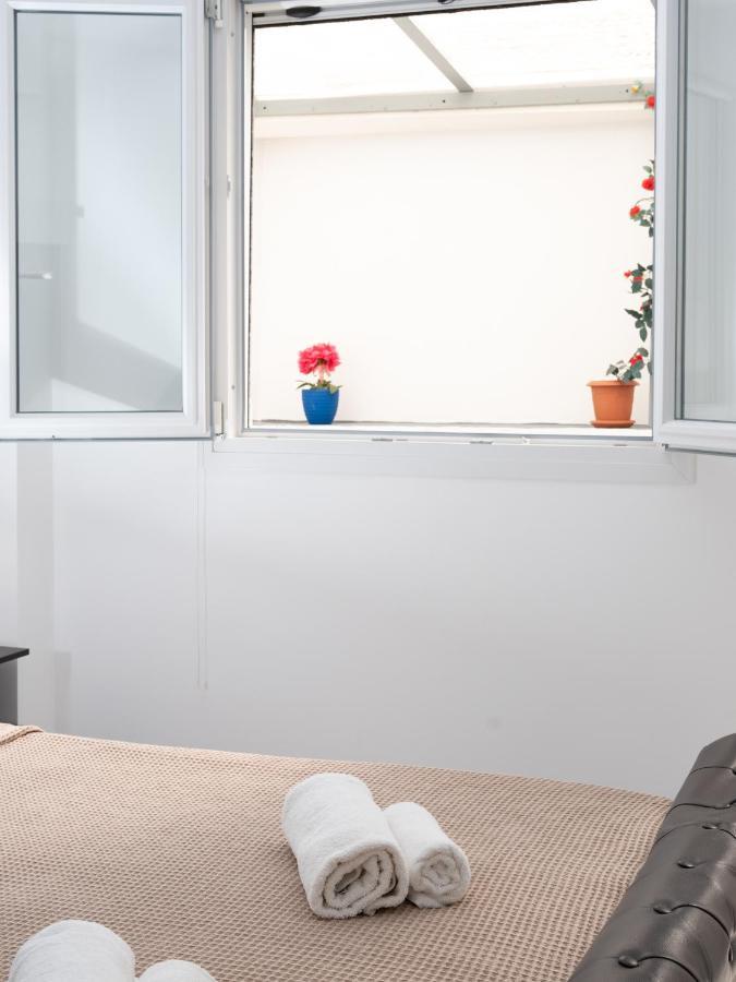 Palm House Near Heraklion Airport מראה חיצוני תמונה